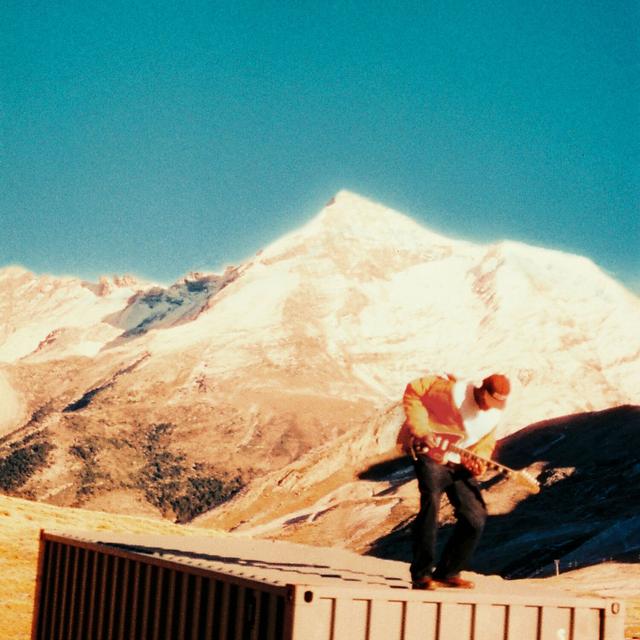 Album cover art for Pluie, Montagnes et Soleil