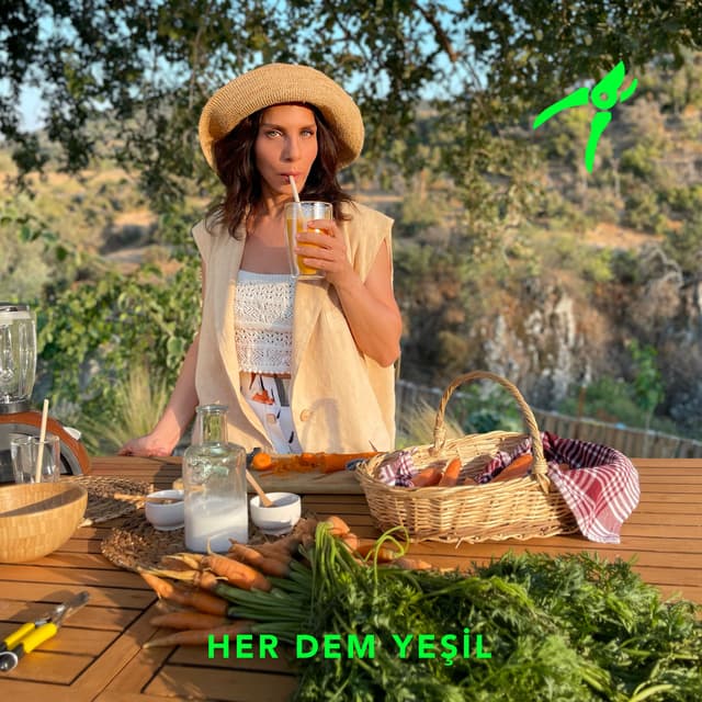 Album cover art for Güle Güle Şekerim