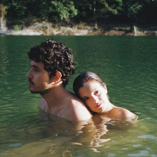 Album cover art for Venim a Aquest Món