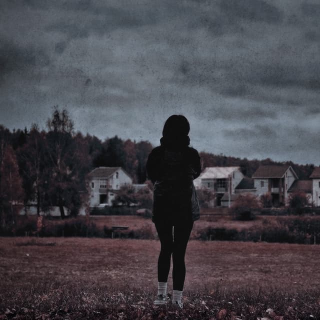 Album cover art for листья