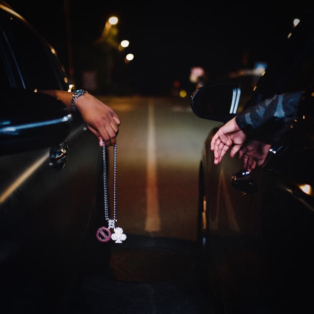 Album cover art for DEUX CRACKS AU BARA