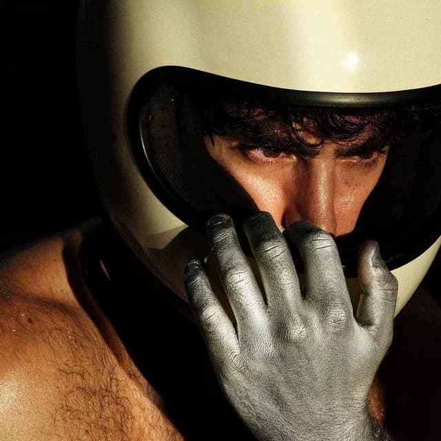 Album cover art for 1982 Virago