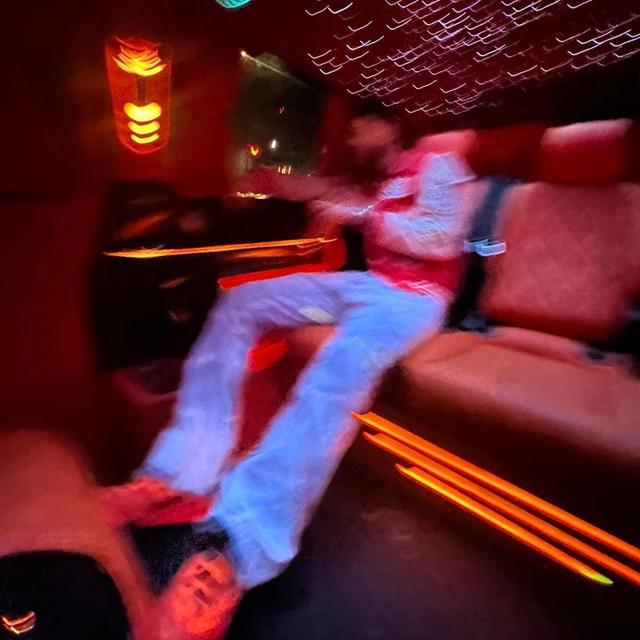 Album cover art for Salla Salla