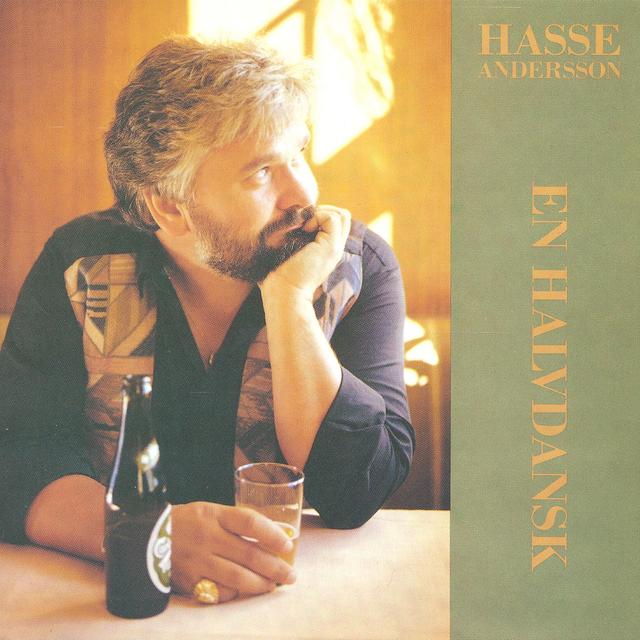 Album cover art for En Halvdansk