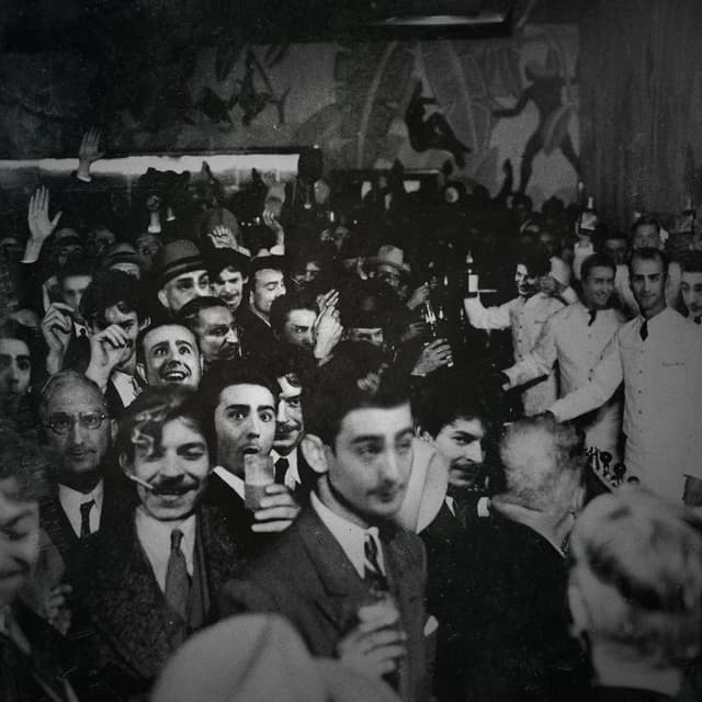Album cover art for Contrasts
