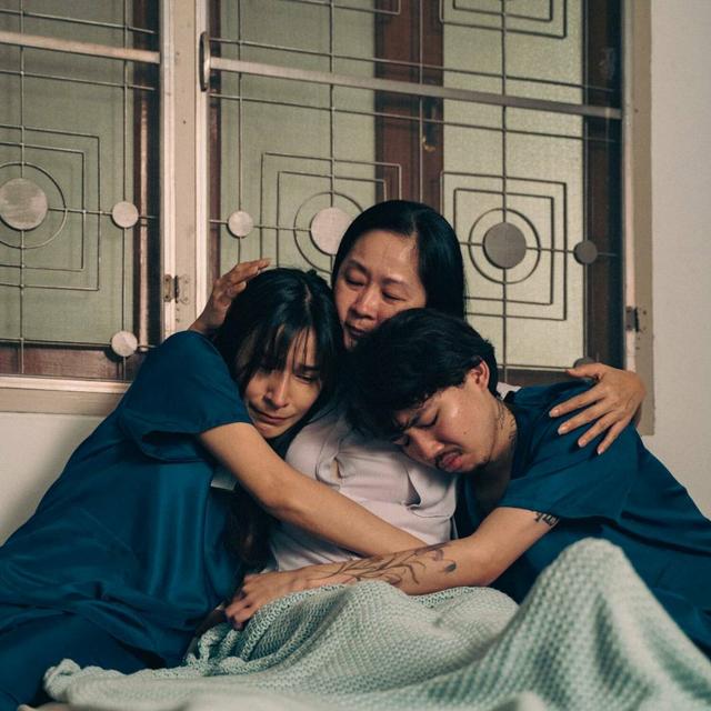 Album cover art for เธอน่ะไม่ต้องเก่งกว่านี้