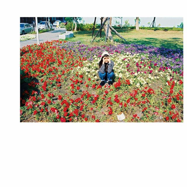 Album cover art for 光のなかに立っていてね