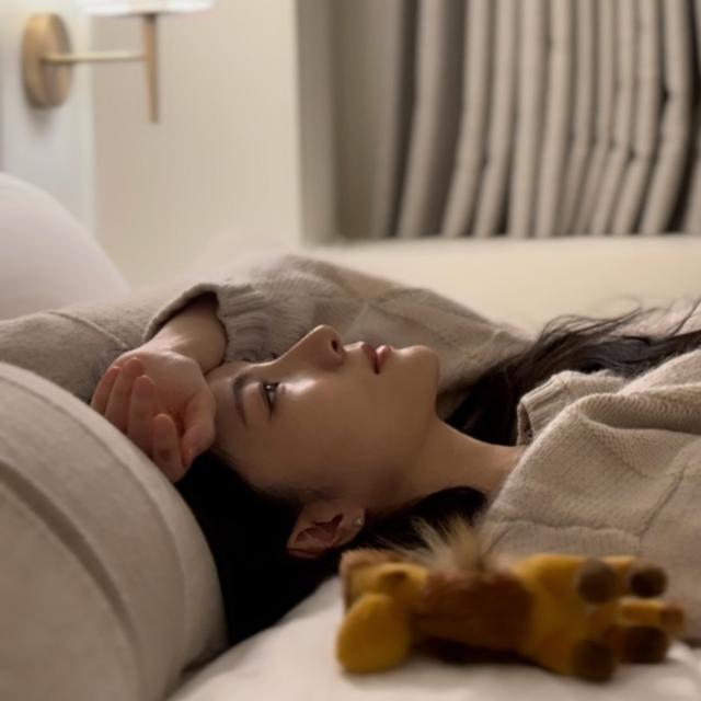 Album cover art for Let Me Forget You