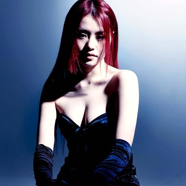 Album cover art for HOW TO LOVE