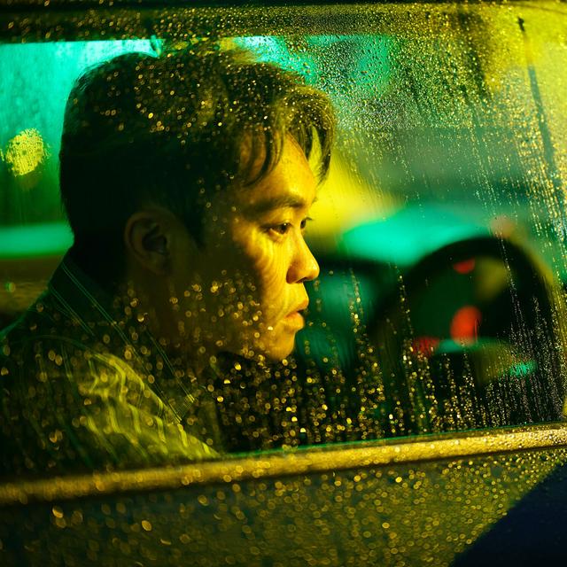 Album cover art for 傷膝青年