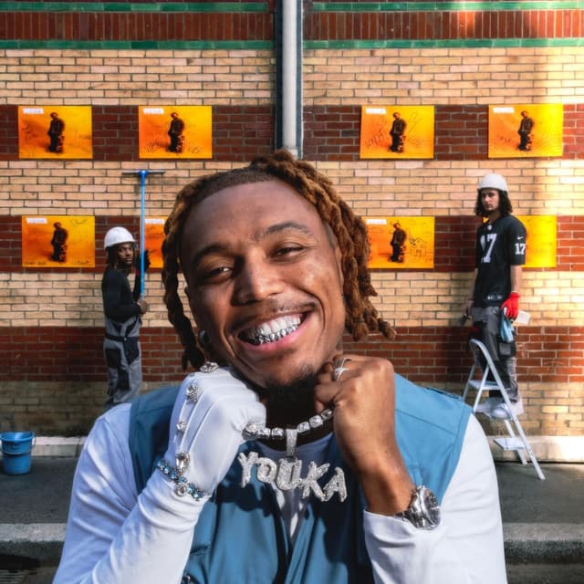 Album cover art for En bikini
