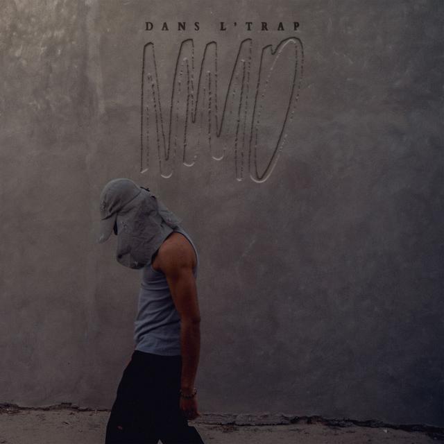 Album cover art for DANS L'TRAP