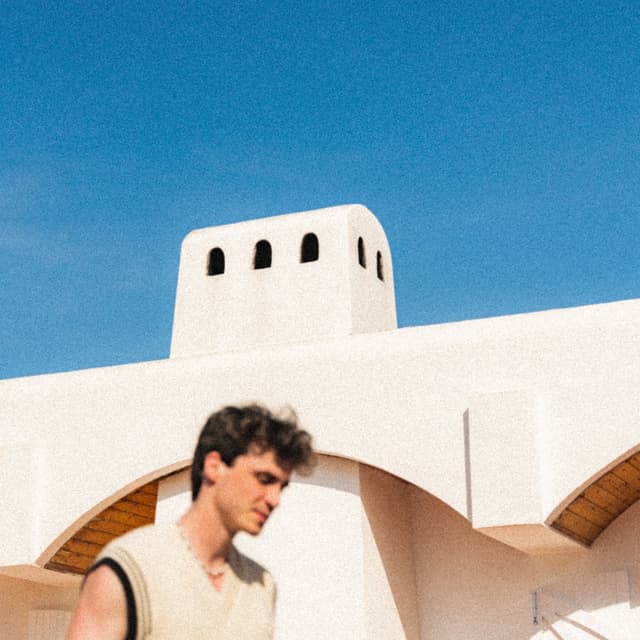 Album cover art for Sola