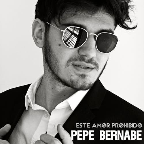 Album cover art for Este Amor Prohibido
