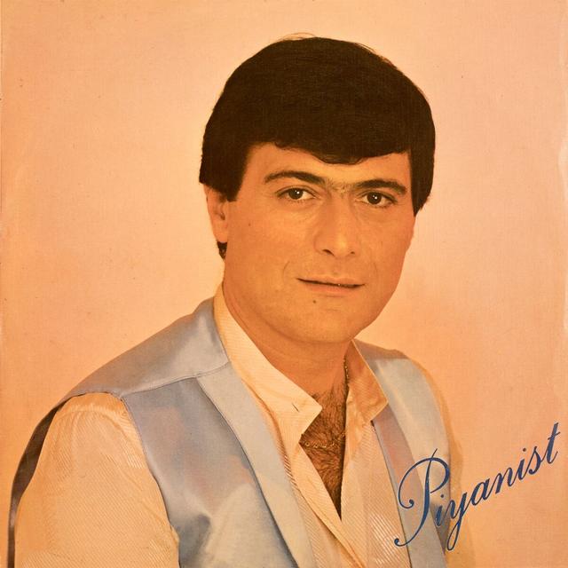 Album cover art for Piyanist (Orijinal Plak Kayıtları)