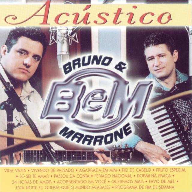 Album cover art for Acústico