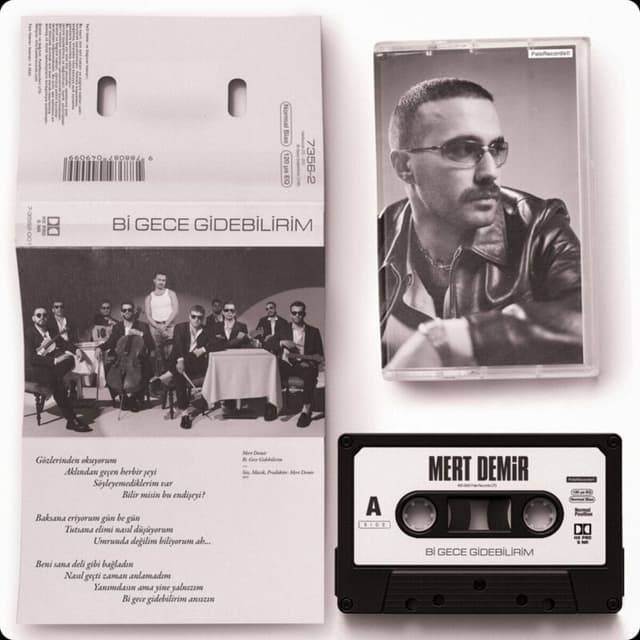 Album cover art for Bi Gece Gidebilirim