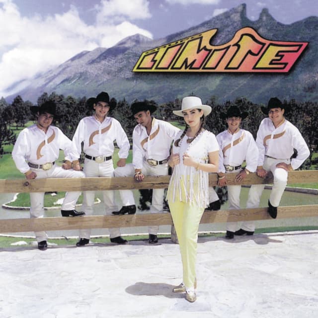 Album cover art for Partiéndome El Alma