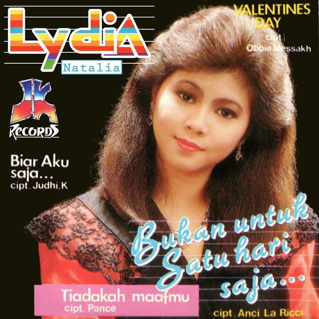 Album cover art for Bukan Untuk Satu Hari Saja