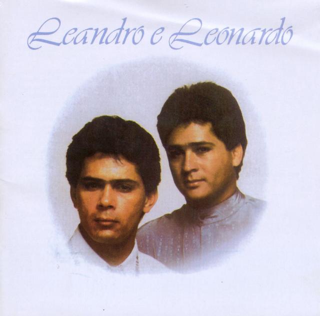 Album cover art for Leandro e Leonardo