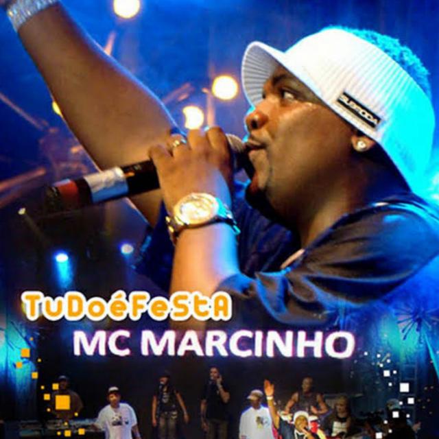 Album cover art for Tudo É Festa