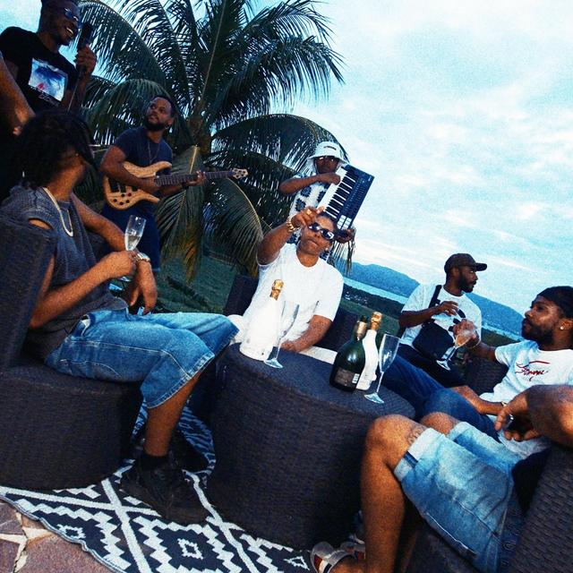 Album cover art for Champagne ké fraises