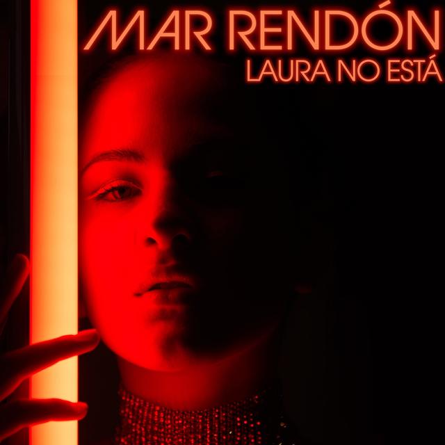 Album cover art for Laura No Está