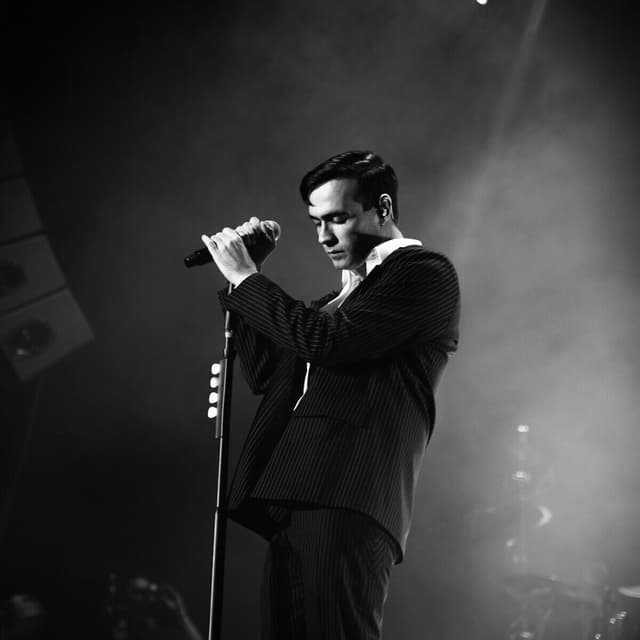 Album cover art for Seni Seviyorum