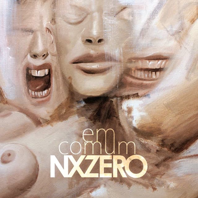 Album cover art for Em Comum