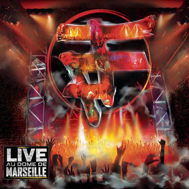 Album cover art for Live au Dôme de Marseille