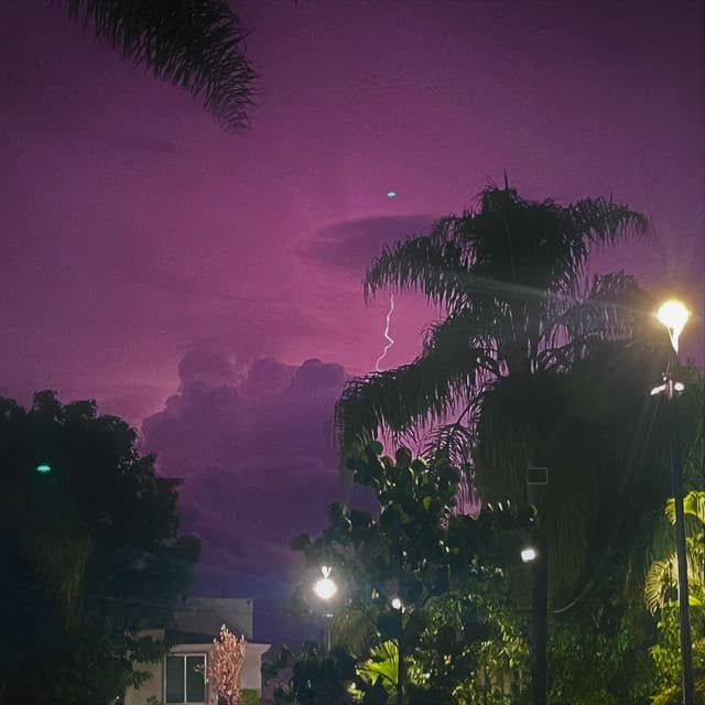 Album cover art for Lenguaje Corporal