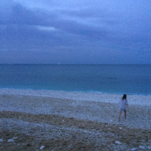 Album cover art for città