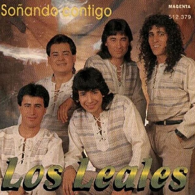 Album cover art for Soñando Contigo