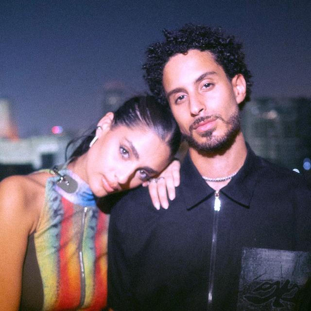 Album cover art for Mesh Haseebek