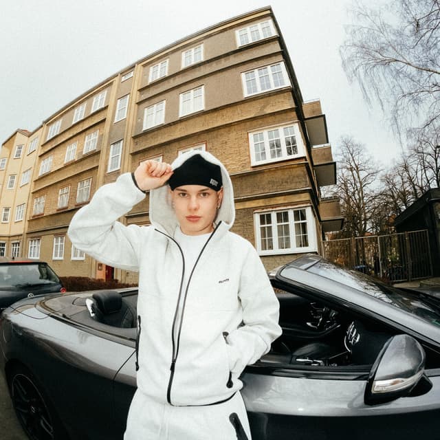 Album cover art for Qué tal?