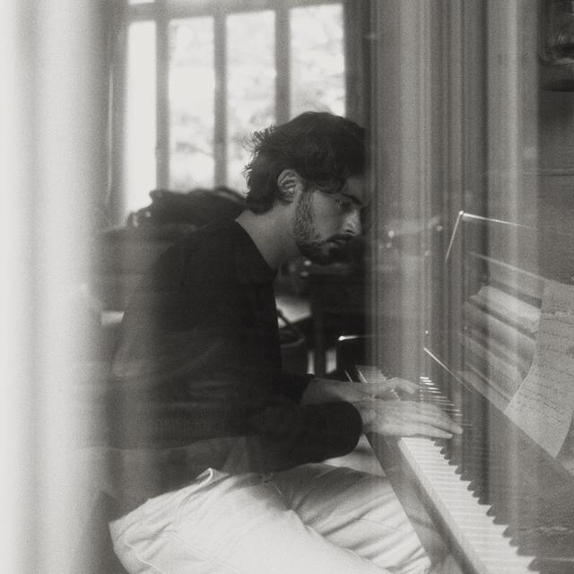 Album cover art for Le ciel s'est retourné comme font les gens en partant (feat. Lonepsi) - Single