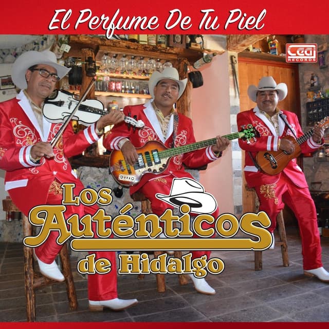 Album cover art for El Aroma de Tu Piel