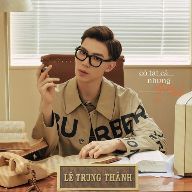 Album cover art for Có Tất Cả Nhưng Thiếu Anh