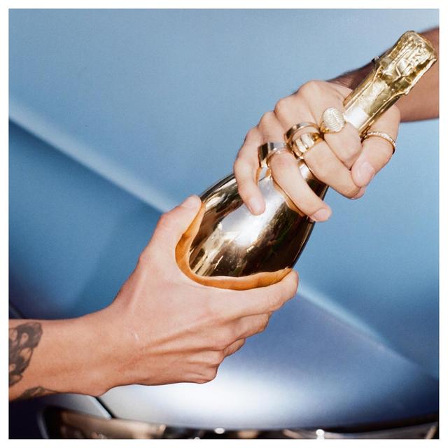 Album cover art for Cono Hielo