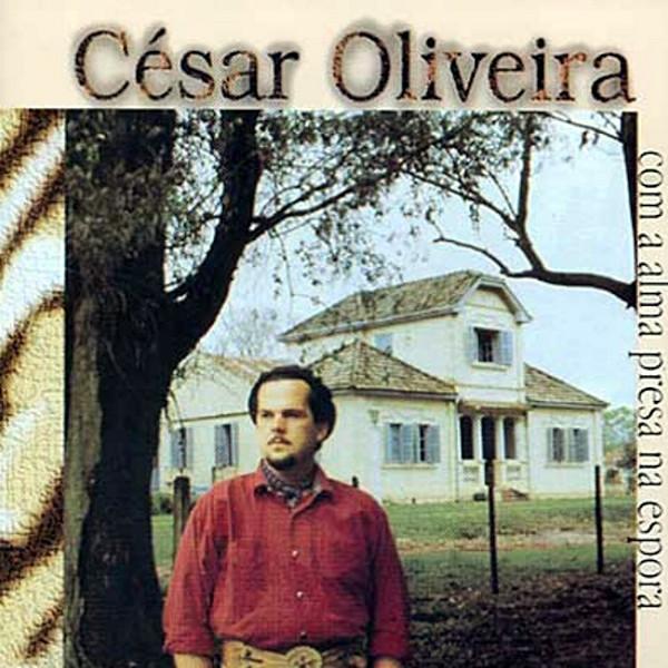 Album cover art for Com a alma presa na espora