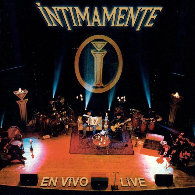 Album cover art for Intimamente