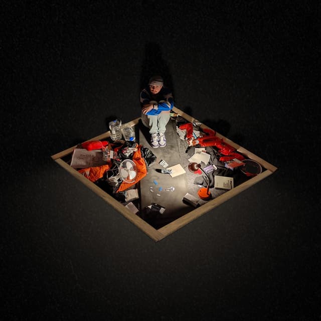 Album cover art for En Haluu Kuolla Helsinkiin