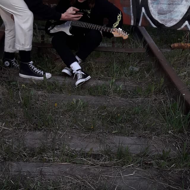 Album cover art for Мне очень жаль