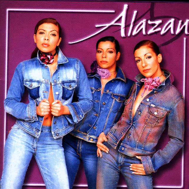 Album cover art for Reinas De Corazones