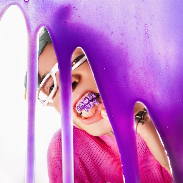 Album cover art for Raz Dva Tri