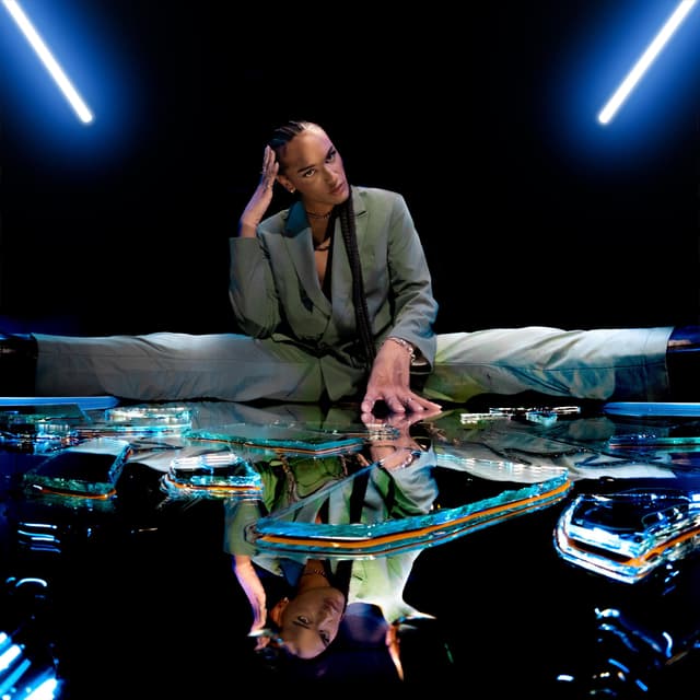 Album cover art for Le Temps