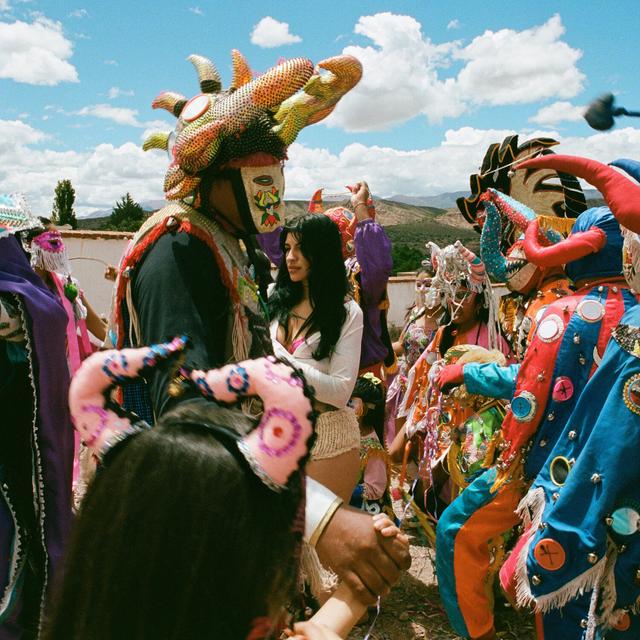 Album cover art for Latinaje