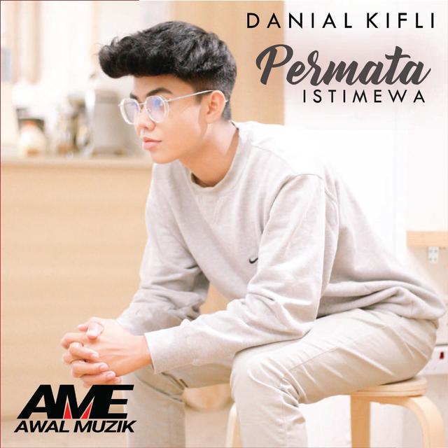 Album cover art for Permata Istimewa