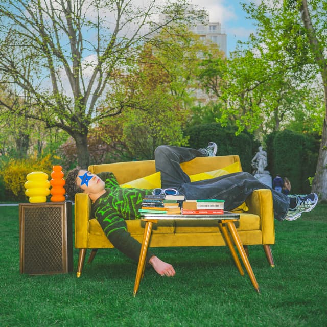 Album cover art for LIEBER TANZ ICH WEITER