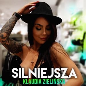 Album cover art for Silniejsza